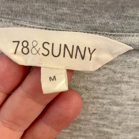 Super soft 78&Sunny long sleeve top - size M - Picture 2 of 7